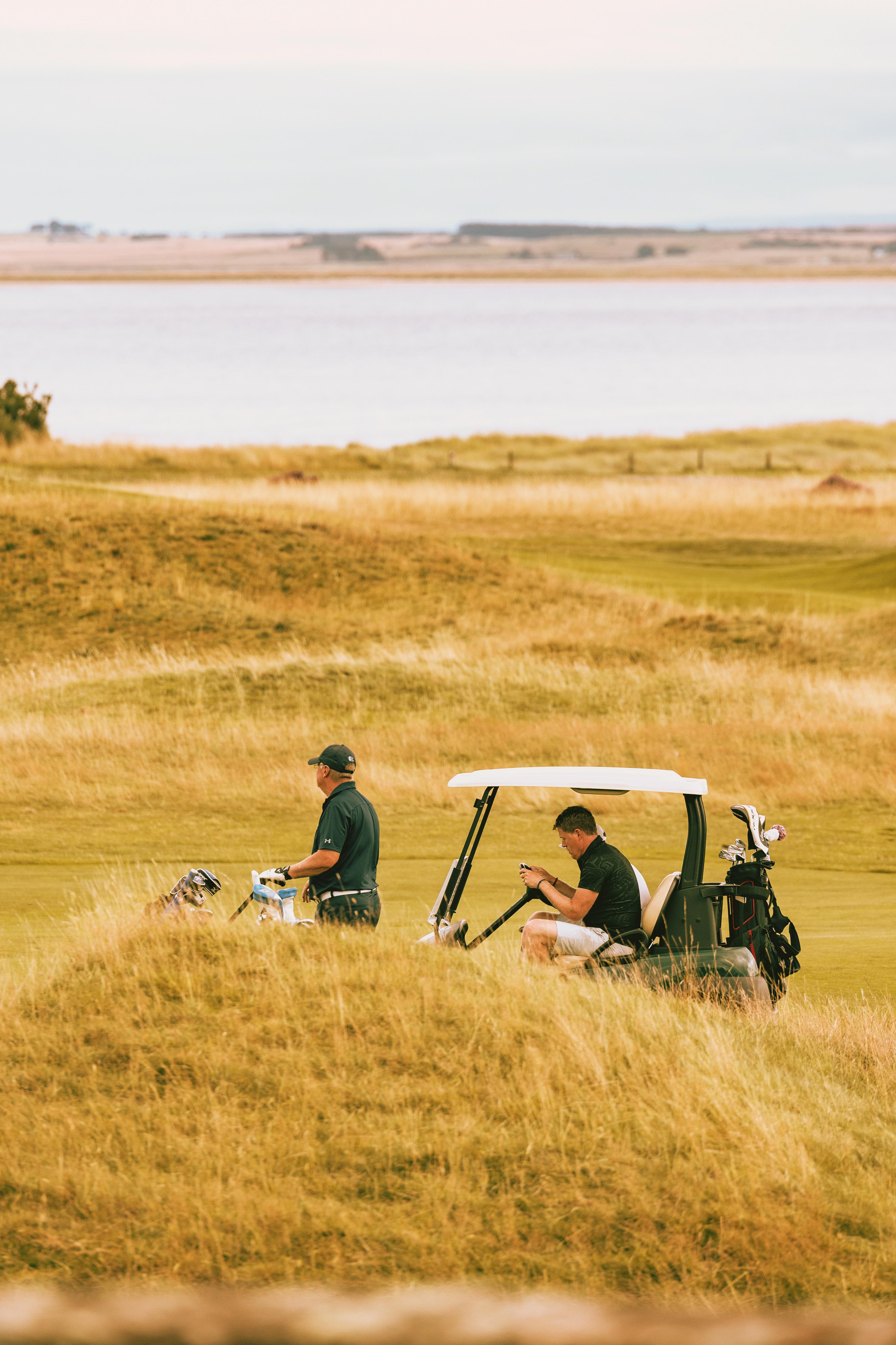 ホテル Dornoch Station エクステリア 写真 Golfers at the 2005 Open Championship at St Andrews