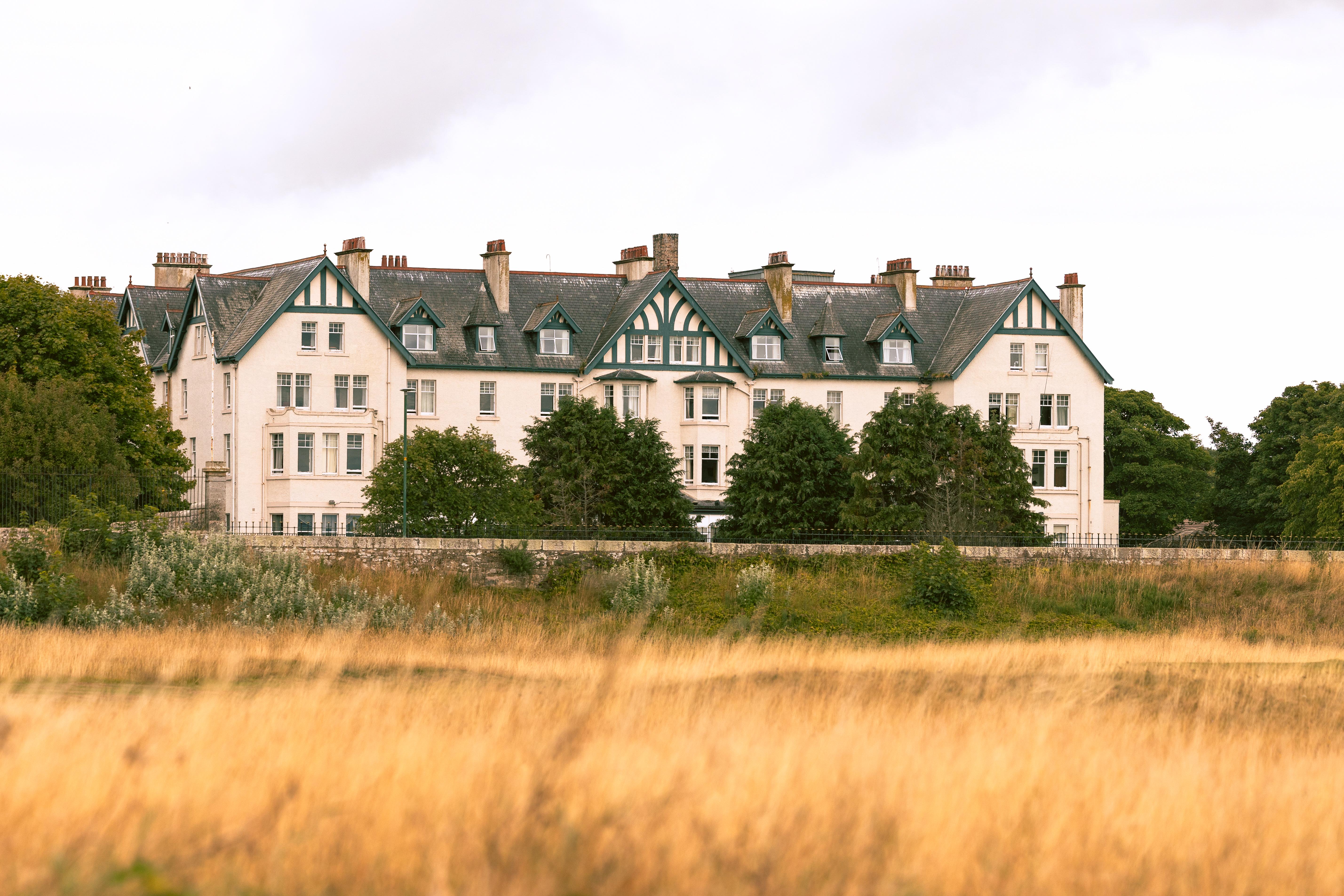 ホテル Dornoch Station エクステリア 写真 The Old Pavilion at the Royal Samaritan Hospital