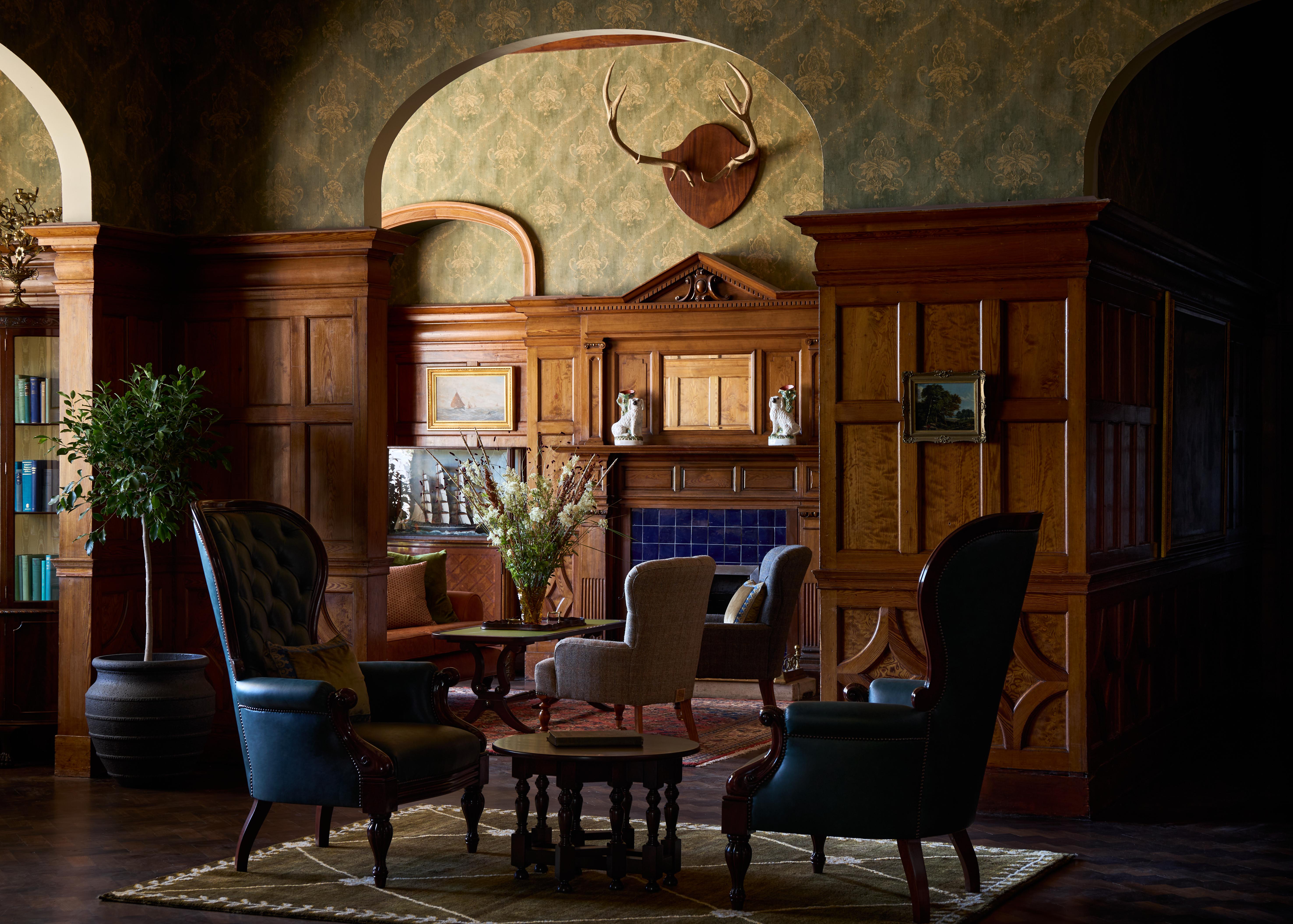 ホテル Dornoch Station エクステリア 写真 The library at the hotel